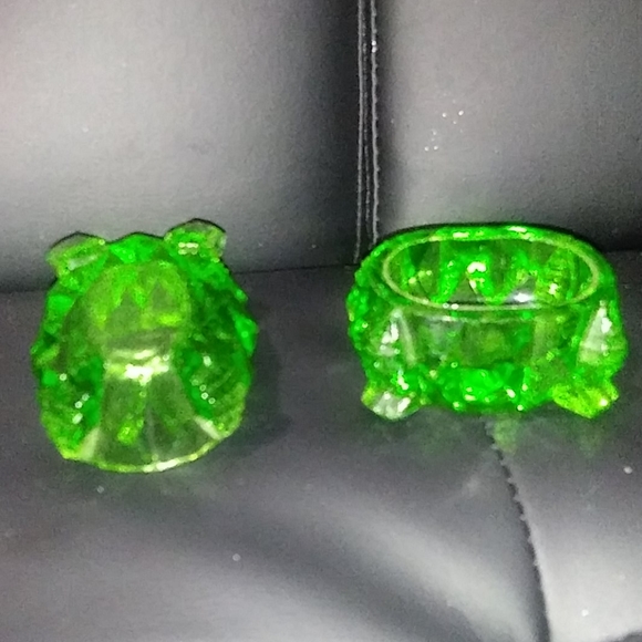 Antique Salt Ramicans - Picture 2 of 4